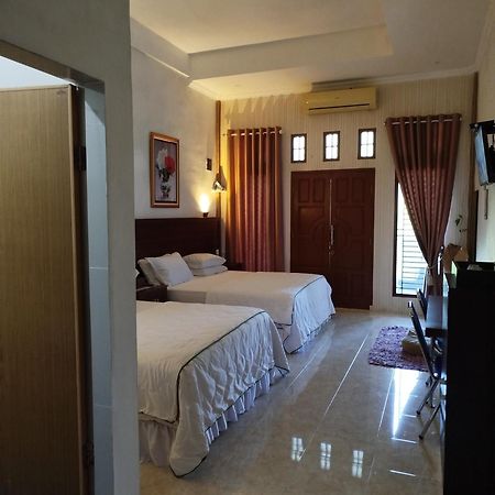 Kana Hasya Homestay "Rumoh Jamee" Meulaboh Екстер'єр фото